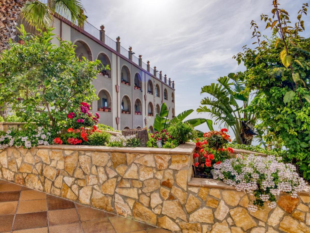 Hotel Olimpo Le Terrazze يتوجاني المظهر الخارجي الصورة