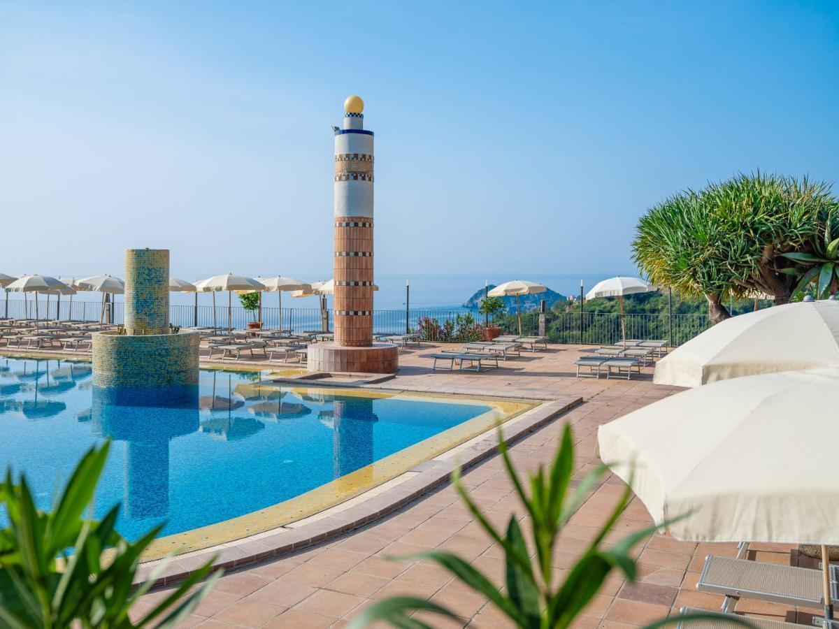 Hotel Olimpo Le Terrazze يتوجاني المظهر الخارجي الصورة